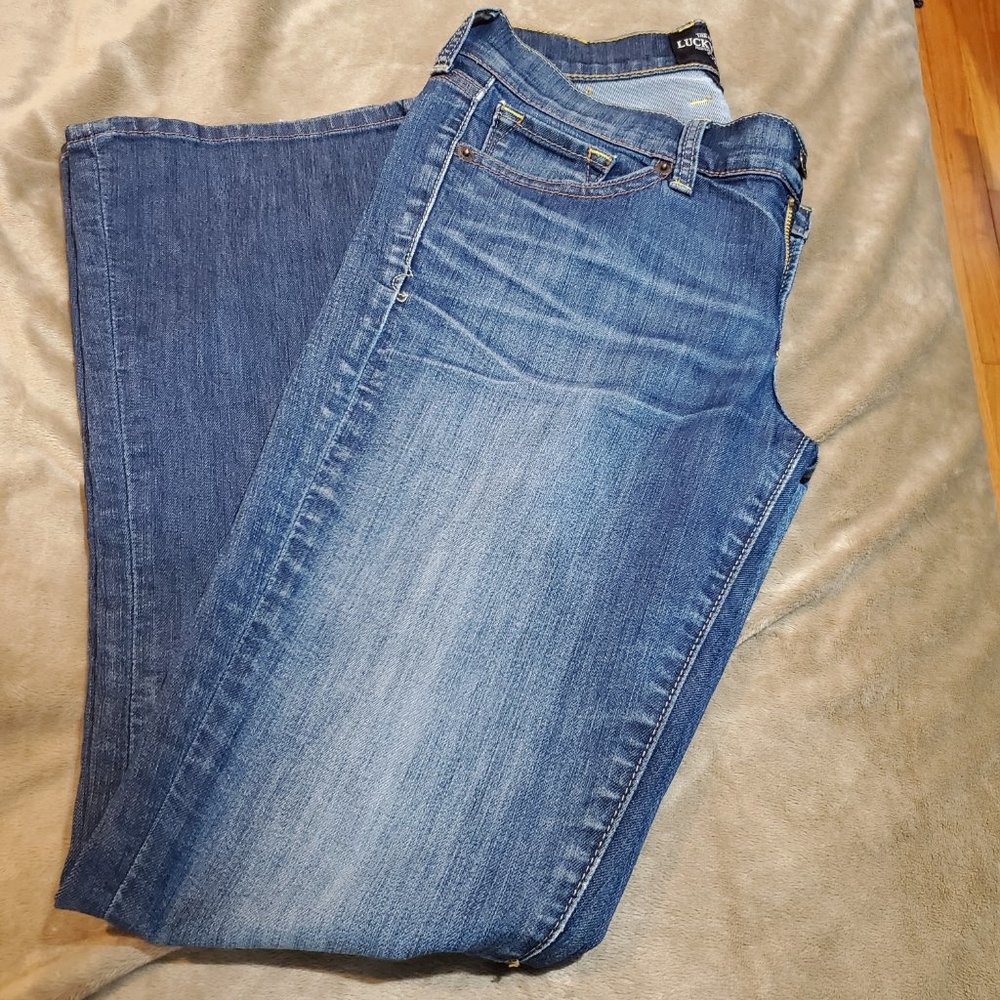 Lucky Brand Womans jeans